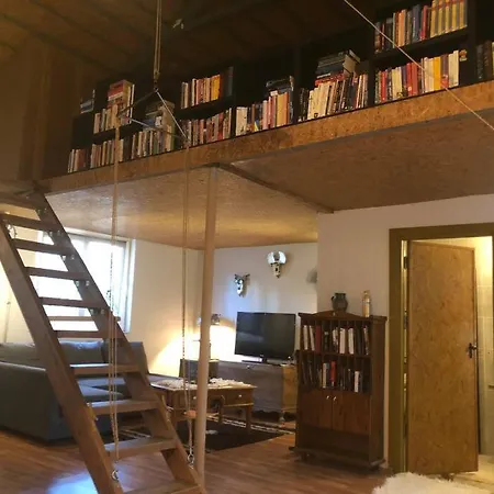 Holiday home Kaleici Bahceli Oezel Muhtesem Muestakil